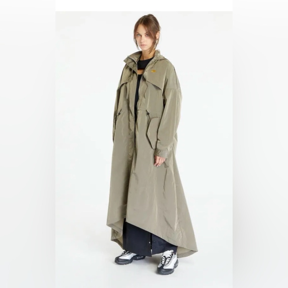 NWT Nike Tech Pack Beige Jacket Wmns SZM